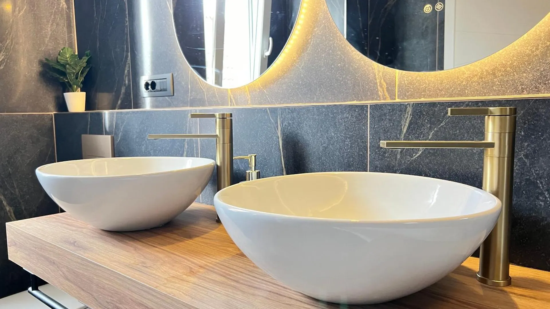 Apartment Milan Boutique Villa Paderno Dugnano